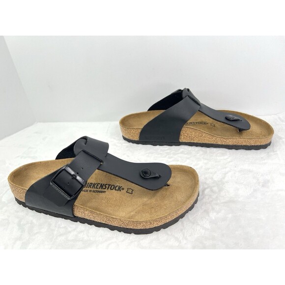 Sandals_&_Flip_Flops